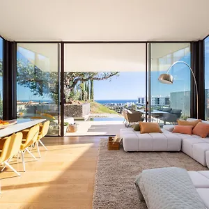 Leiro Residences - Preferred & Hotel